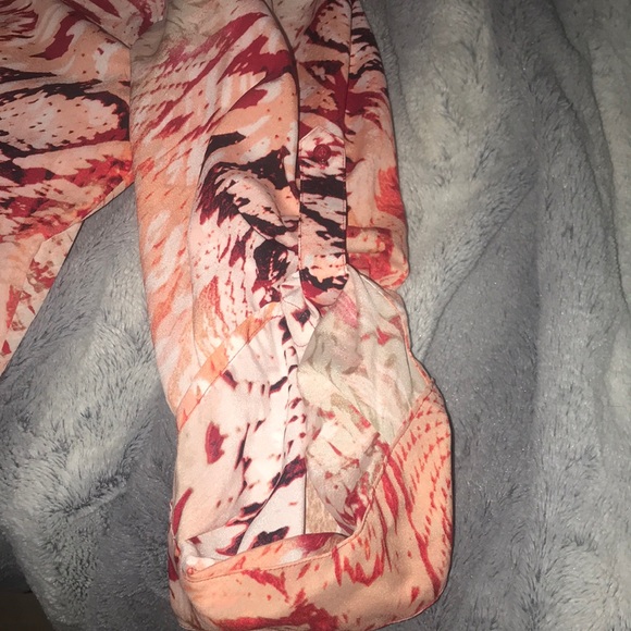 Calvin Klein coral and red snake skin print blouse - Picture 3 of 7